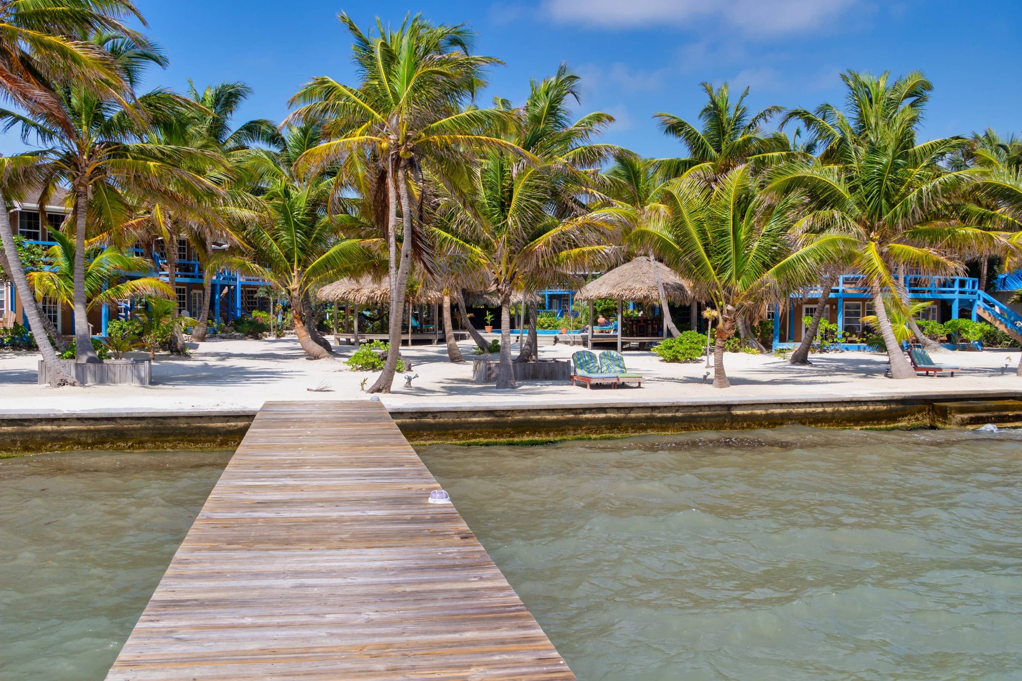 The White Sands Cove dock where snorkel boats collect guests